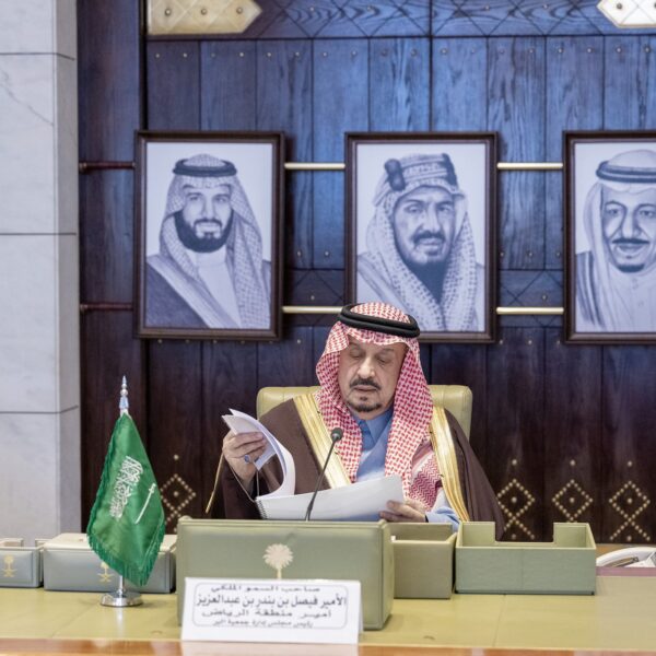 سمو أمير منطقة الرياض يطلع على جهود “بر الرياض”